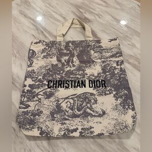 Dior Toile De Jouy Tote   Cream and grey
